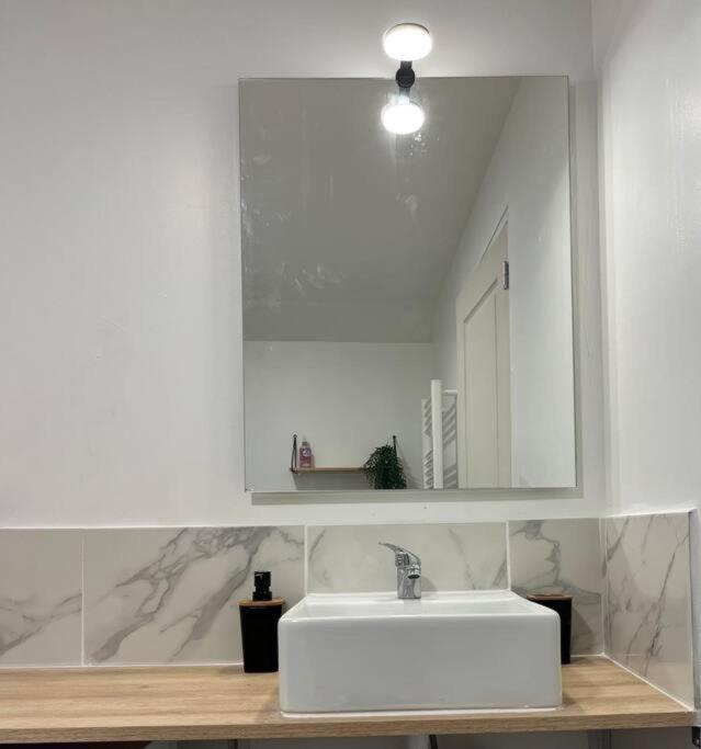 Petite Maisonnette Proche De Giverny Bonnieres-sur-Seine Dış mekan fotoğraf